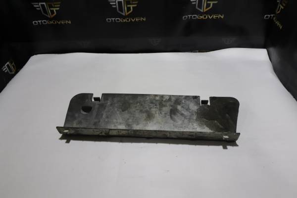 FORD TRANSİT 100 L-S-V ÇIKMA PARÇA TRANSİT V347 KRİKO KAPAĞI